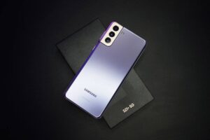 smartphone terbaik 2021
