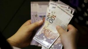 Main Kutu Boleh Menyalahi Kesalahan Undang-Undang 1 undang-undang