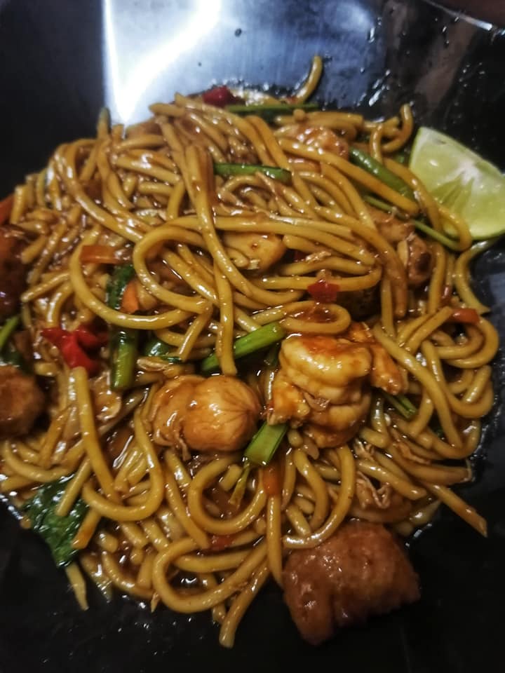 Mee Goreng Basah Melekit-Lekit, Makan 1 pinggan Tak Cukup 1