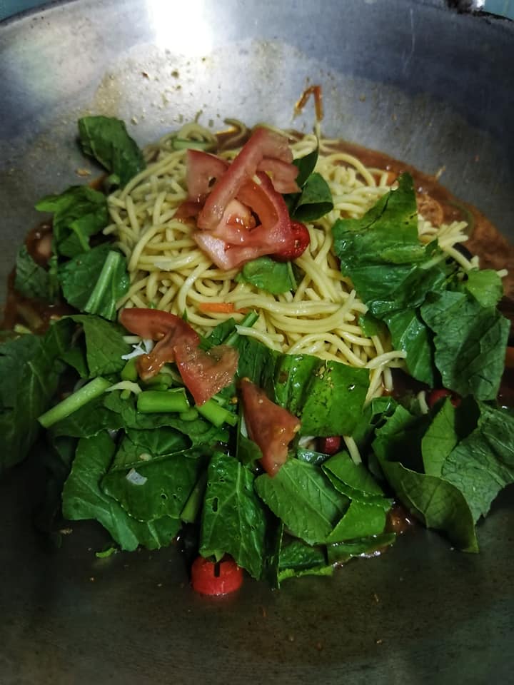 Mee Goreng Basah Melekit-Lekit, Makan 1 pinggan Tak Cukup 10