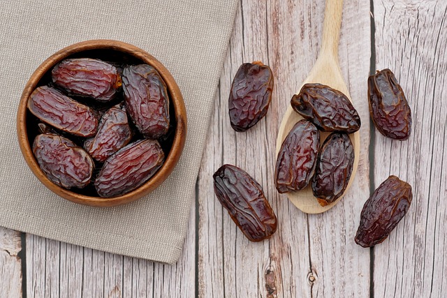 KHASIAT BUAH KURMA